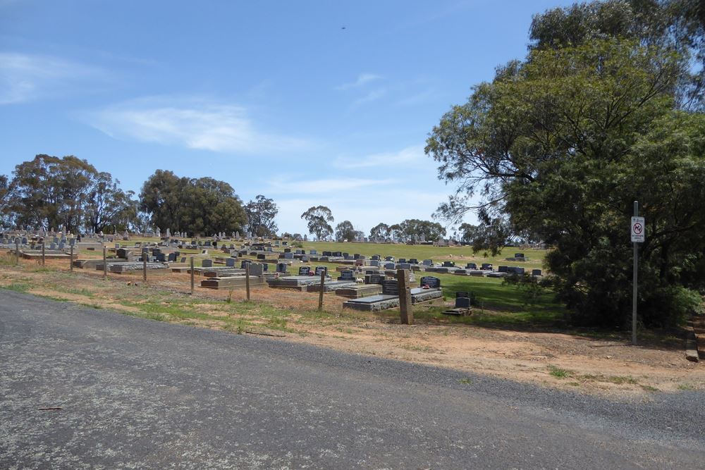 Commonwealth War Graves Tumbarumba Cemetery
