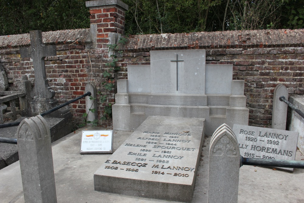 Belgian Graves Veterans Saint-Gry