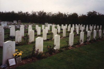 Commonwealth War Graves Coningsby Cemetery