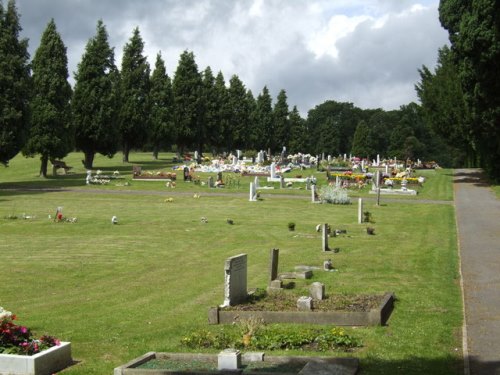 Commonwealth War Graves Chartham Cemetery