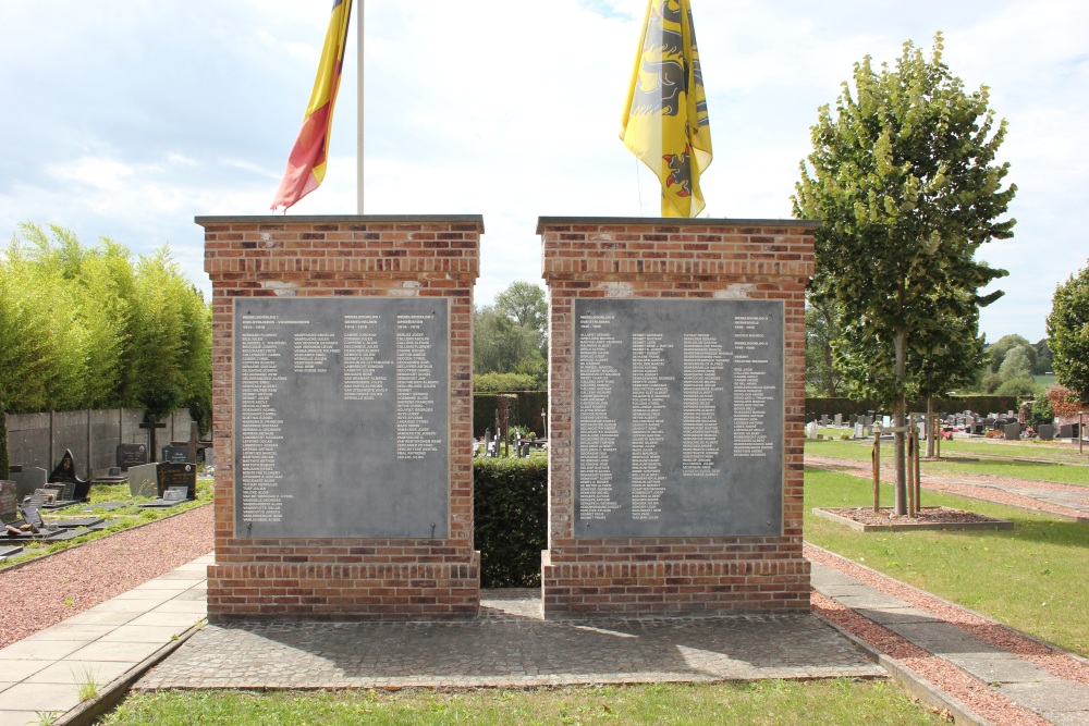 War Memorial Cemetery Wakken