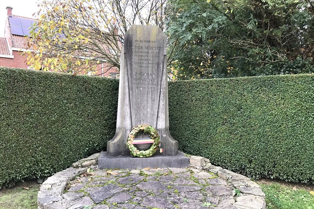 Belgian War Graves Ingelmunster #3