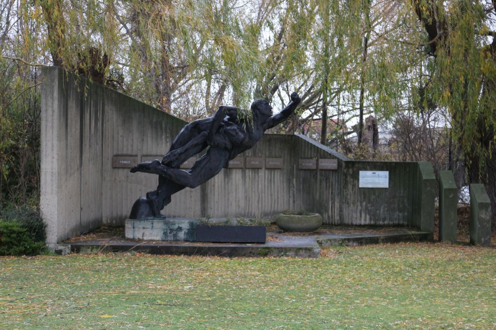 Monument Nederlandse Slachtoffers Voormalig Werkkamp Wernigerode