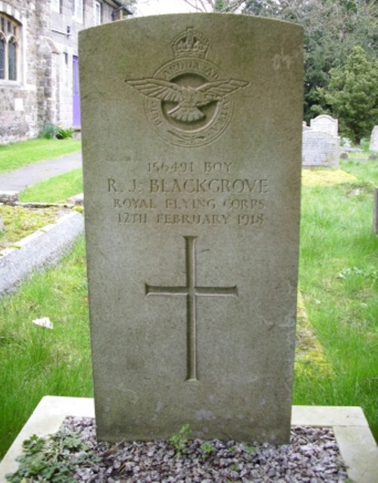 Commonwealth War Grave Eynsford Baptist Chapelyard