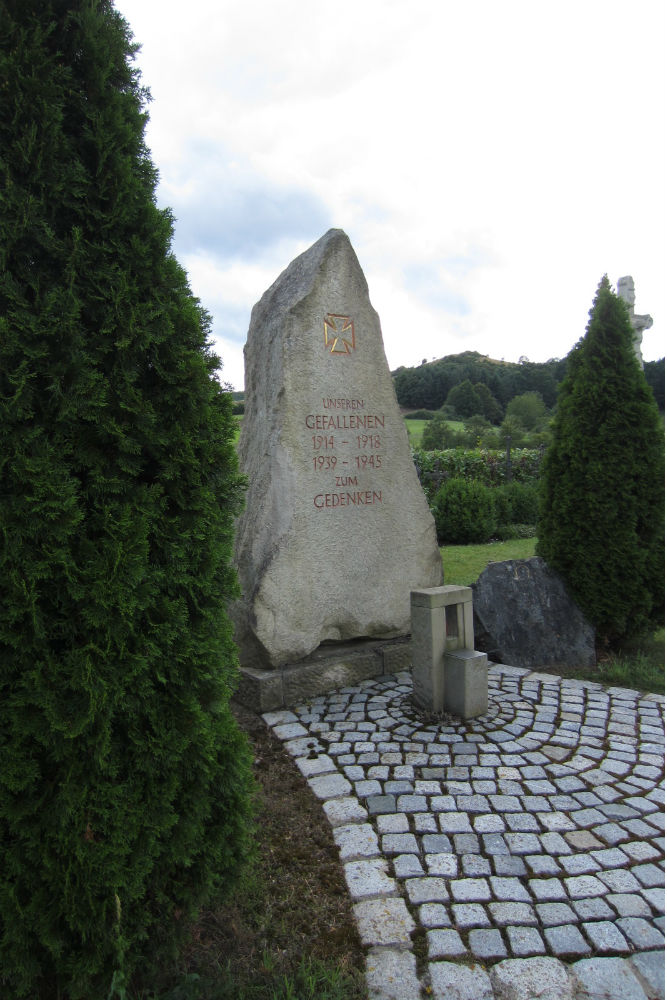 War Memorial Eltmann #2