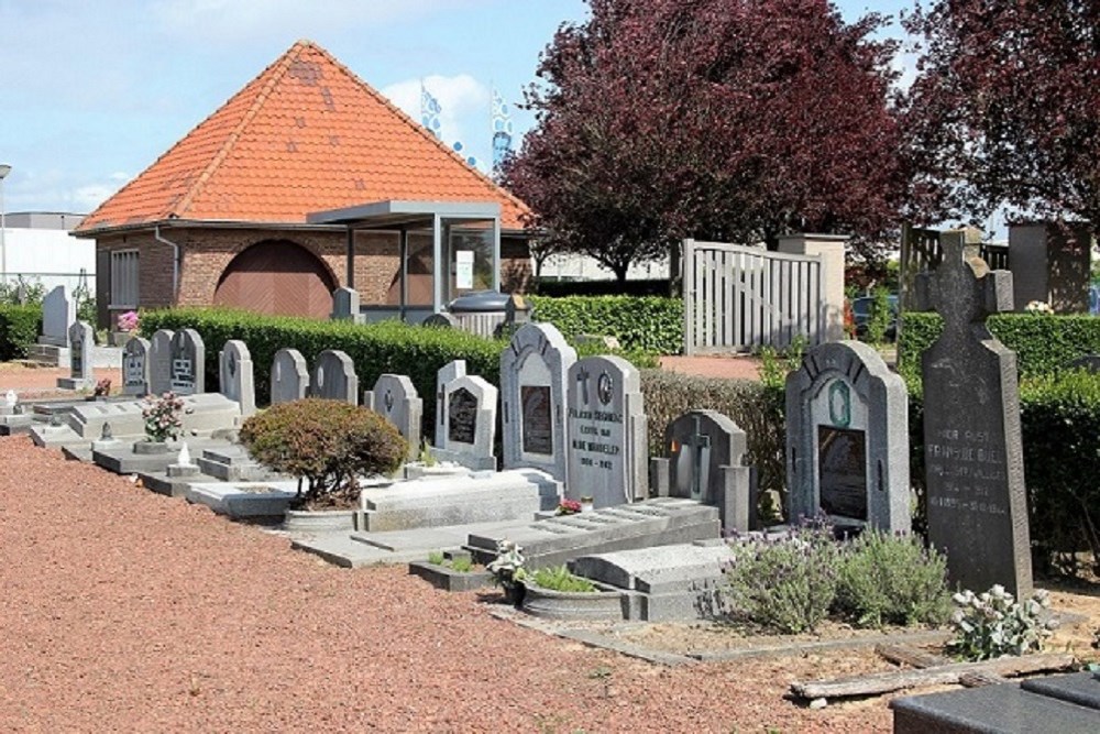 Belgian Graves Veterans Groot-Bijgaarden