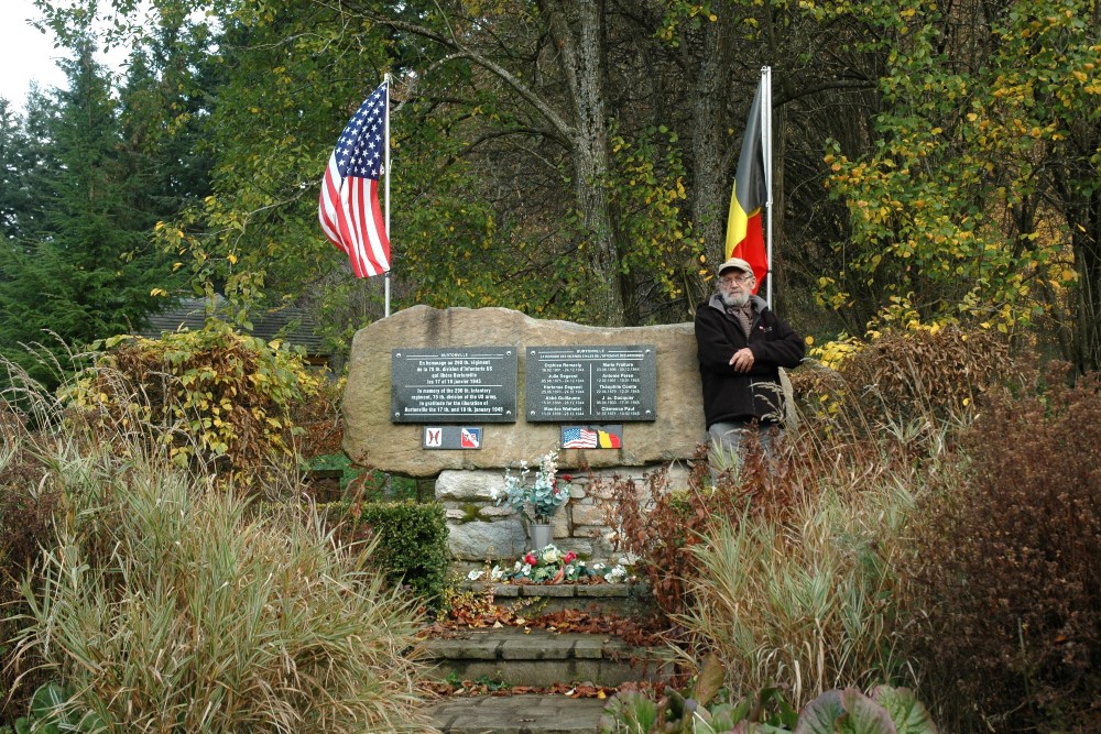 War Memorial Burtonville