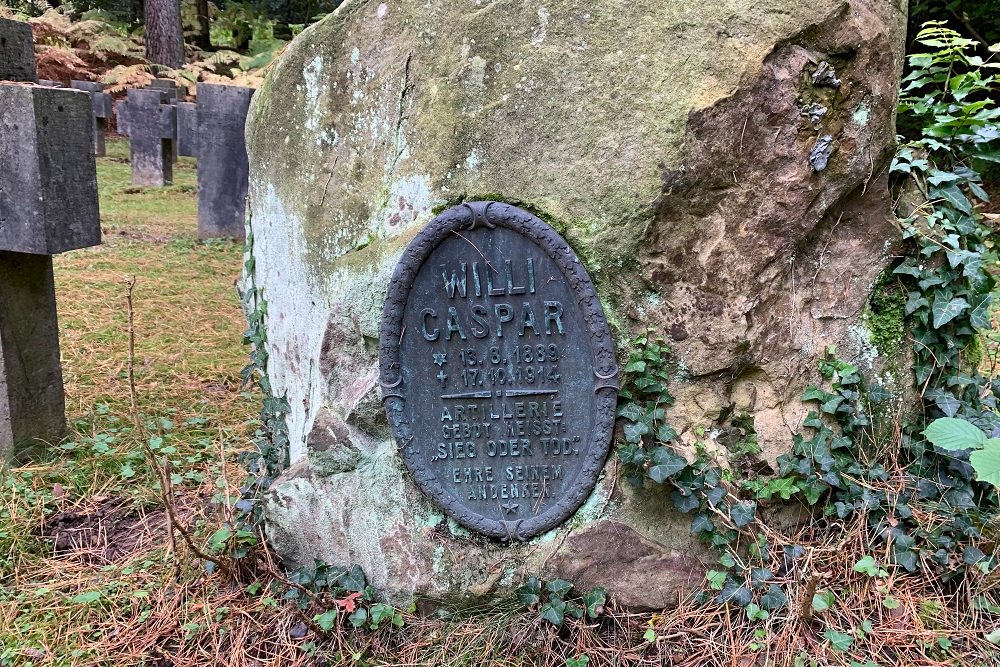 Bijzondere Graven Waldfriedhof Aachen #3