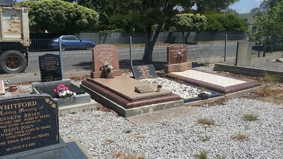 Commonwealth War Grave Myponga Methodist Church Cemetery