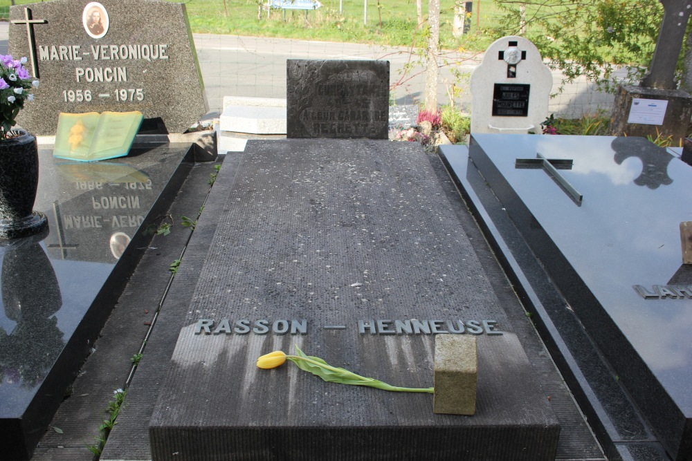 Belgian Graves Veterans Ellignies-lez-Frasnes