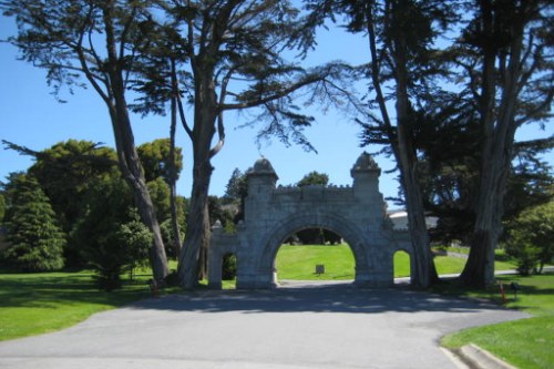 Commonwealth War Graves Cypress Lawn Memorial Park