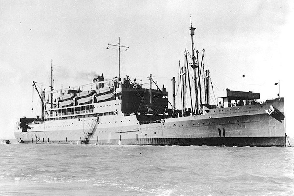 Shipwreck USS McCawley (APA-4)