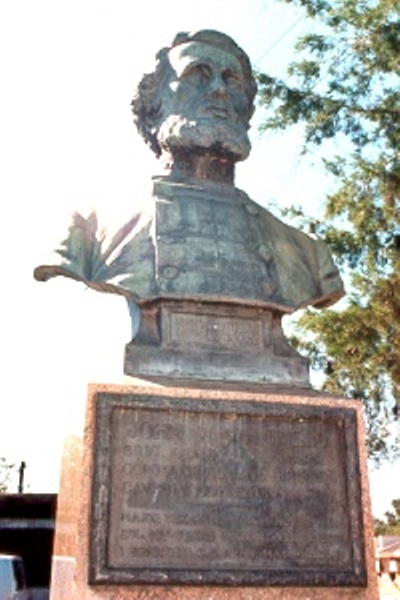 Buste van Brigadier General J. W. Whitfield (Confederates)