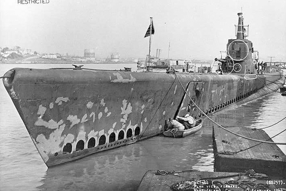 Ship Wreck U.S.S. Harder (SS-257)