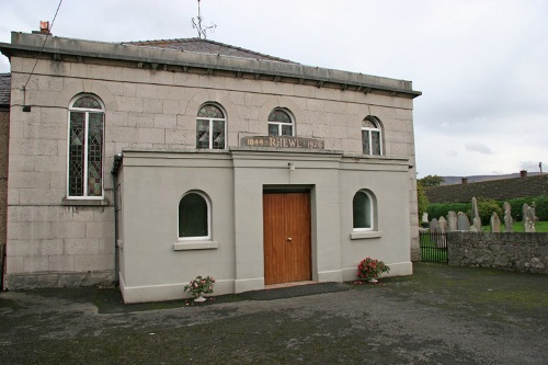 Commonwealth War Graves Rhewl Calvinistic Methodist Chapelyard