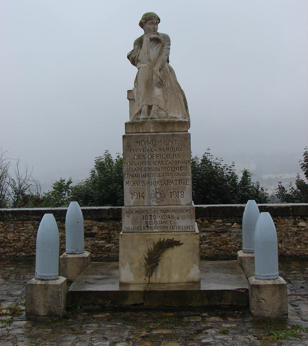 Monument 8e RG 1914-1945