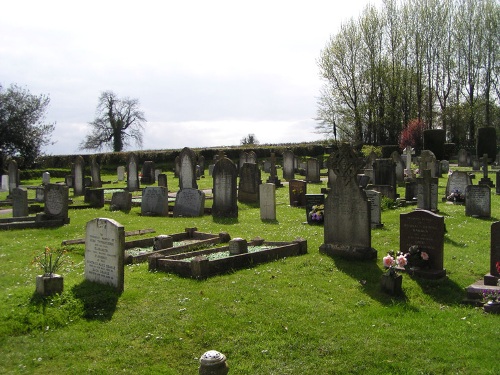 Oorlogsgraven van het Gemenebest Tatworth Cemetery