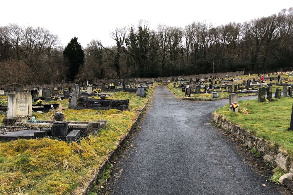 Commonwealth War Graves Glyn Neath Cemetery