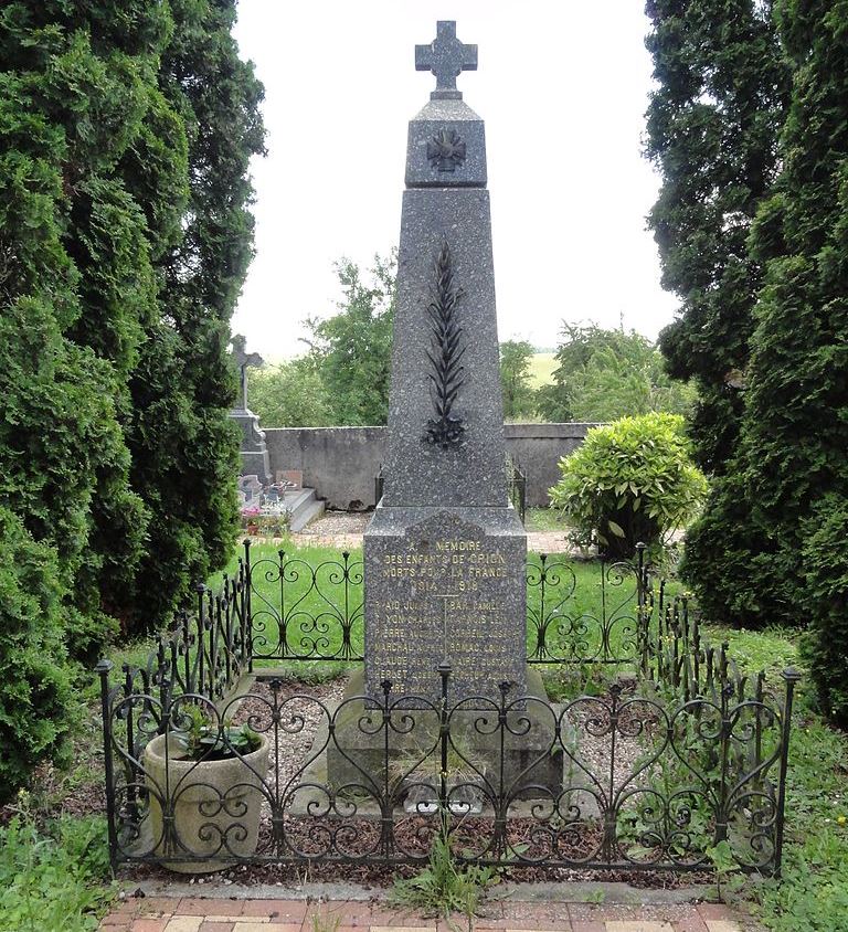 War Memorial Crion