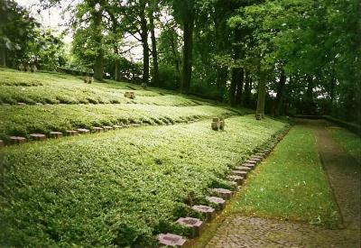 Duitse Oorlogsbegraafplaats Helenenberg