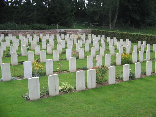 Commonwealth War Cemetery Sailly-au-Bois