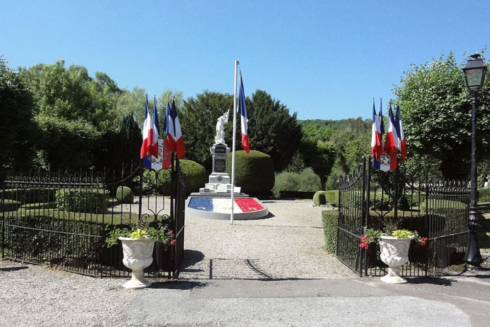 War Memorial Doulaincourt-Saucourt