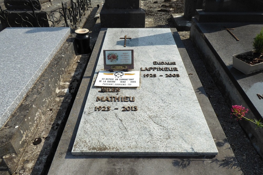 Belgian Graves Veterans Petigny #4