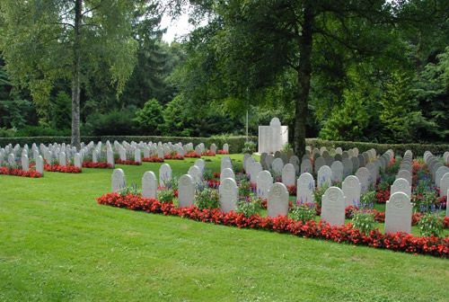 Dutch War Cemetery Lbeck