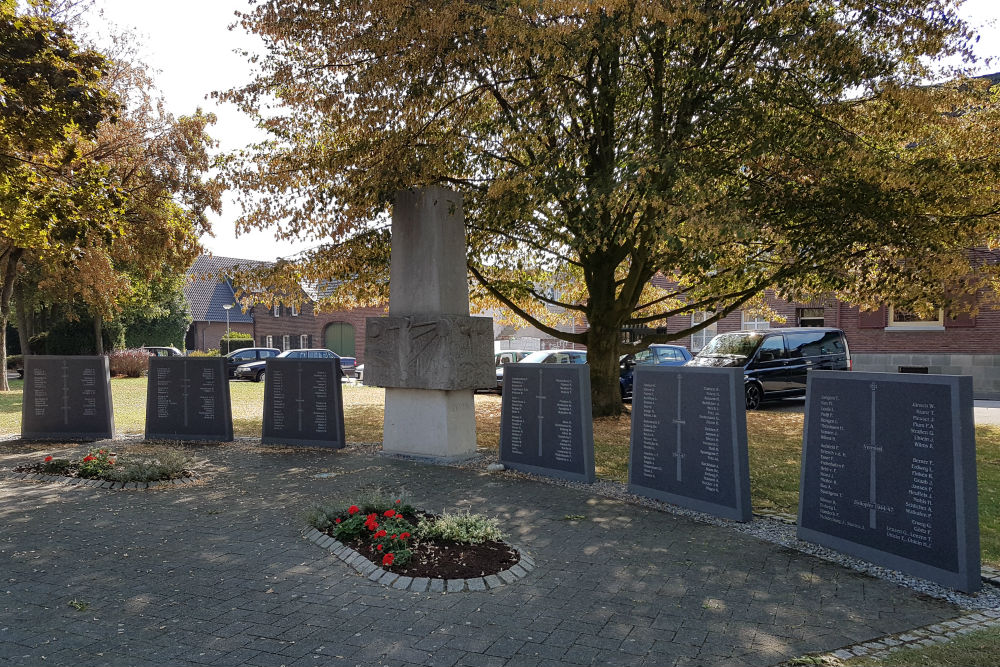 War Memorial Heinsberg #3