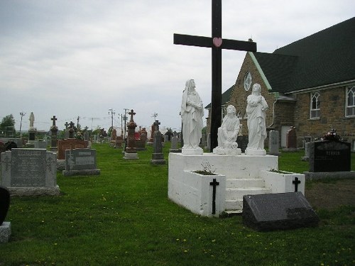 Commonwealth War Grave Saint-Stanislas-de-Kostka Cemetery