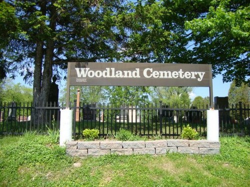 Commonwealth War Grave Woodland Cemetery