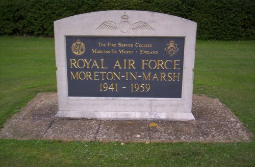 Monument RAF Moreton-in-Marsh