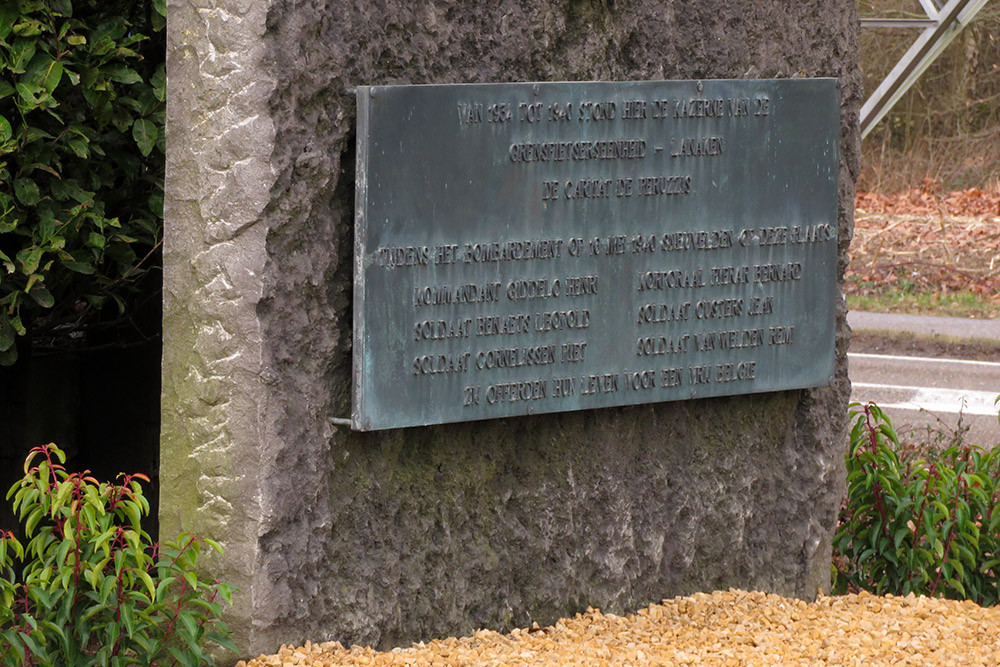 Monument Kazerne Grensfietserseenheid-Lanaken #3