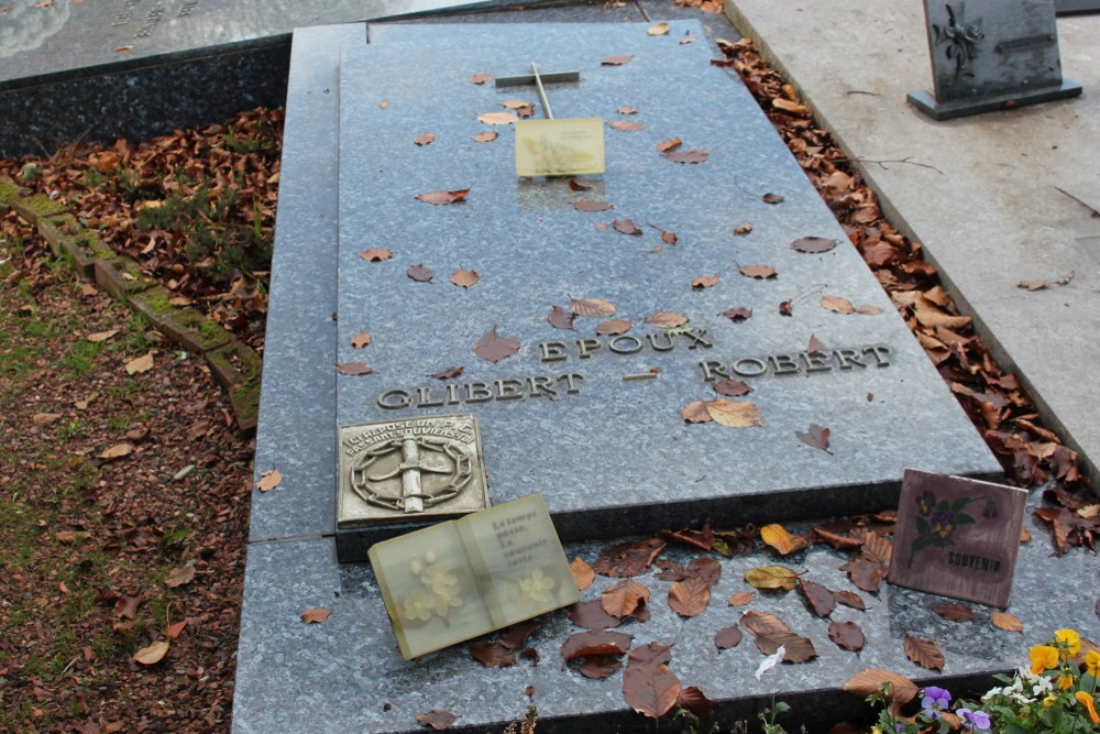 Belgian Graves Veterans Loupoigne