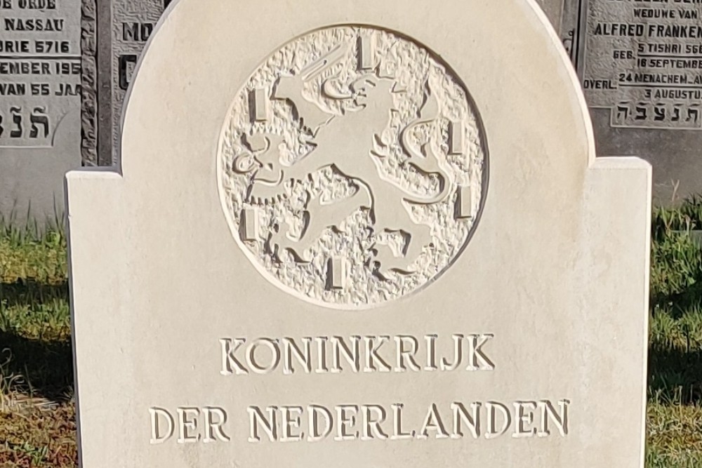 Dutch War Graves Jewish Cemetery Persijnhof Wassenaar