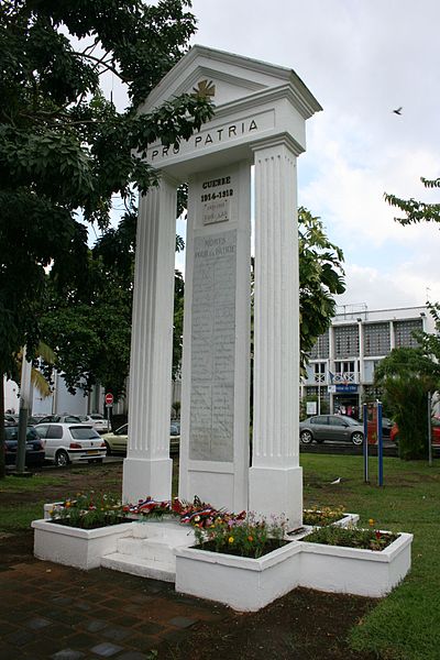 War Memorial Saint-Benot