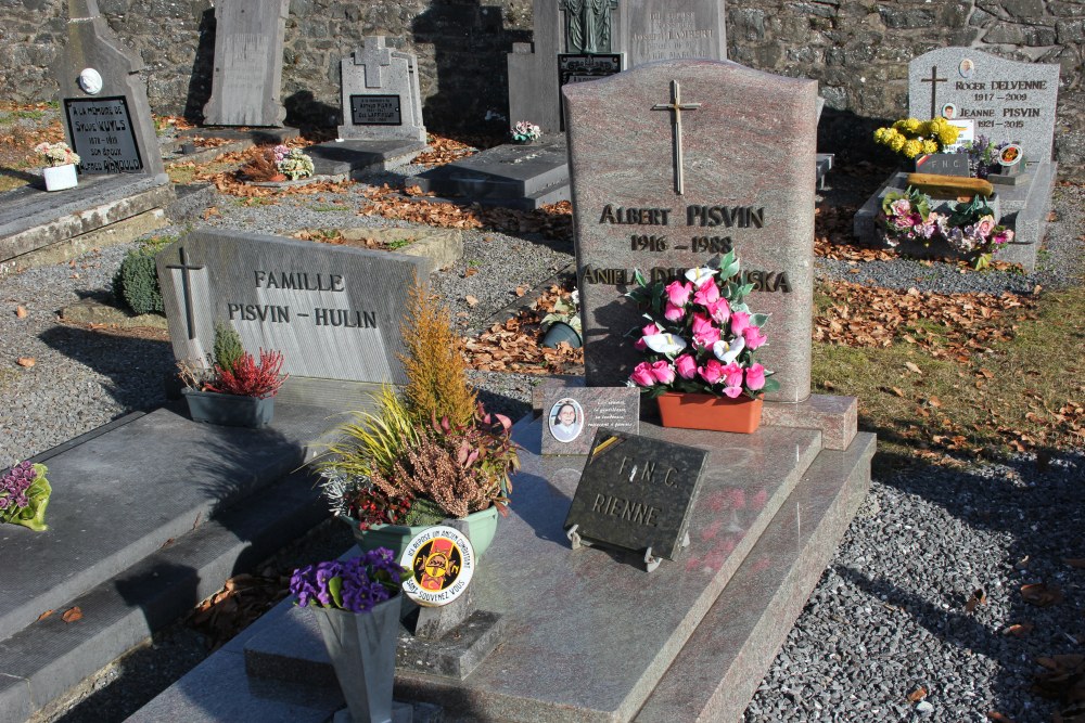 Belgian Graves Veterans Rienne