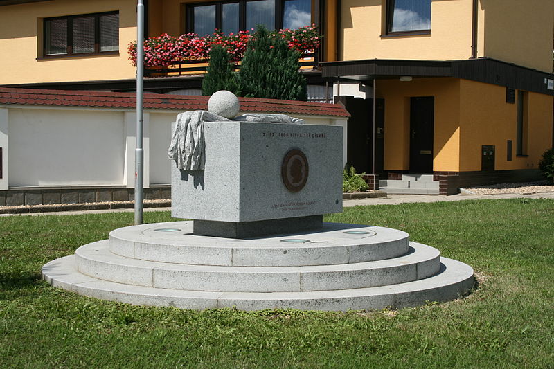 Monument Militair Hospitaal lapanice