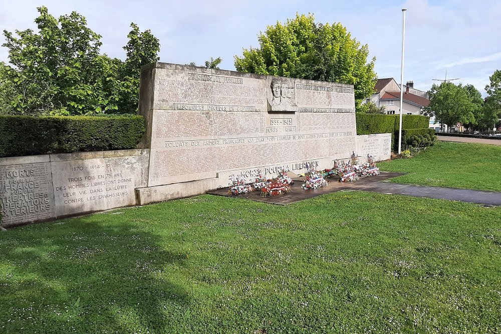 War Memorial Limoges #4