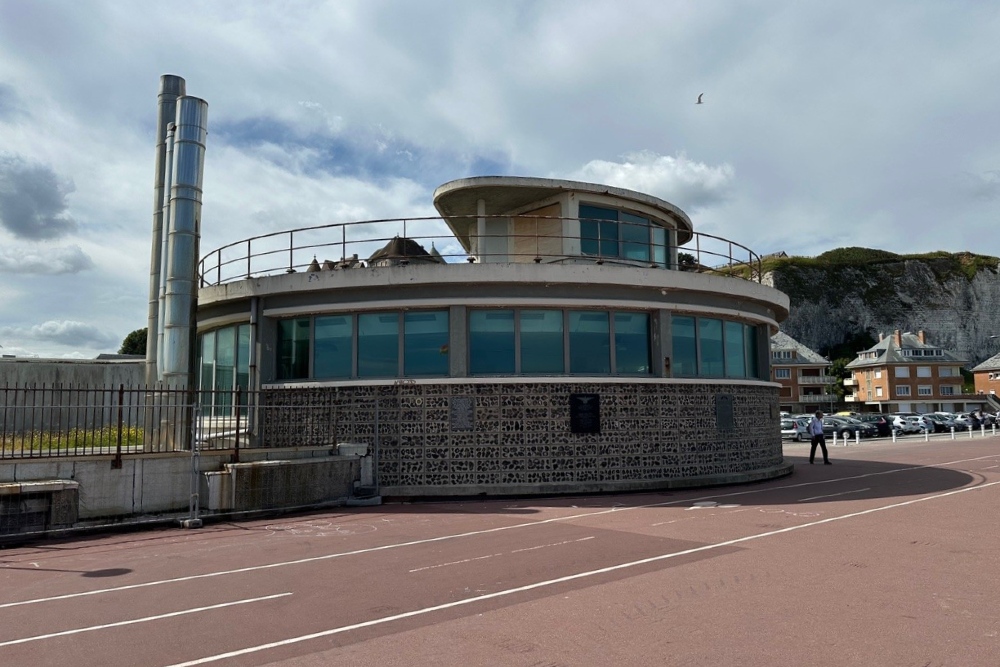 Memorials Wall Swimming Pool Dieppe #1