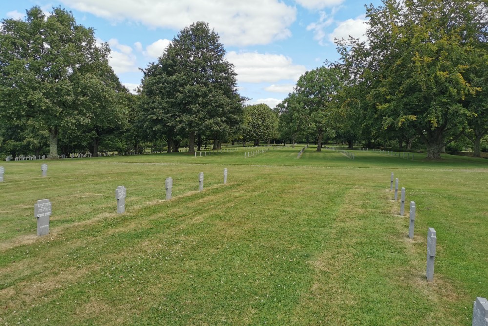 German War Cemetery Orglandes