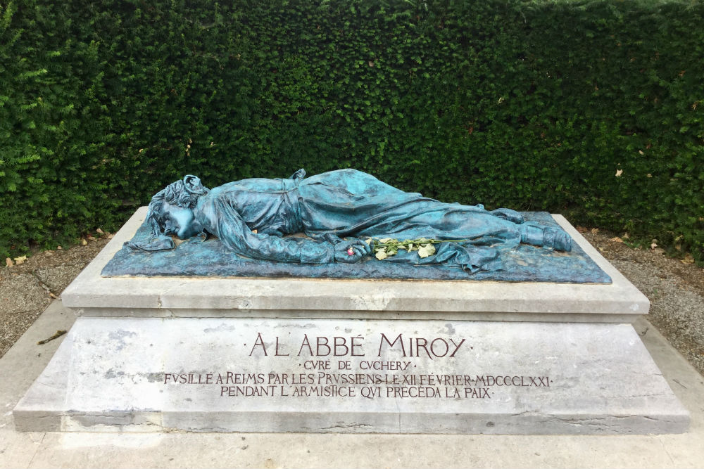 Grave of Priest Miroy