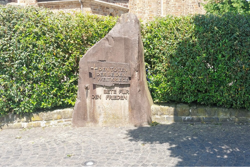 War Memorial Neustadt (Wied) #2