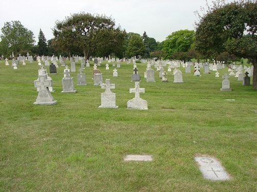 Commonwealth War Graves Mount Hope Cemetery