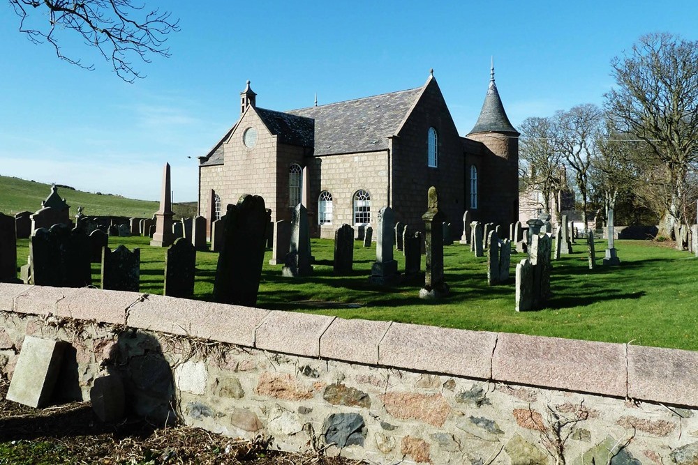 Oorlogsgraven van het Gemenebest Cruden Parish Churchyard and Extensions