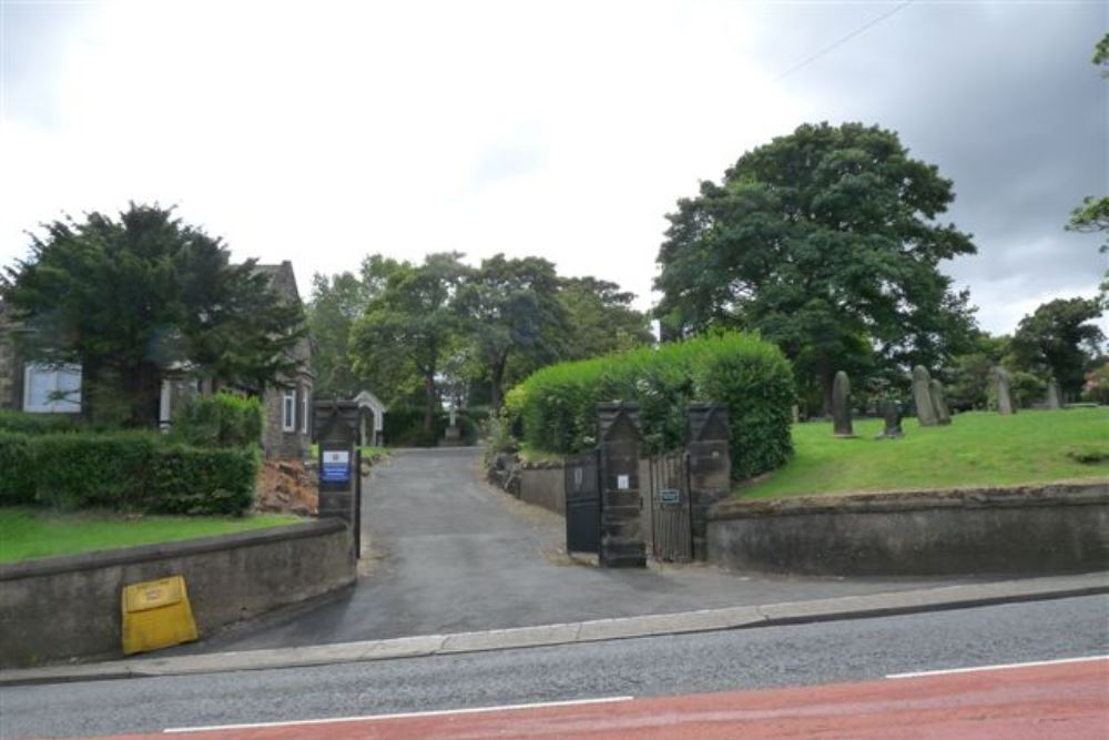 Commonwealth War Graves Church Bank Cemetery