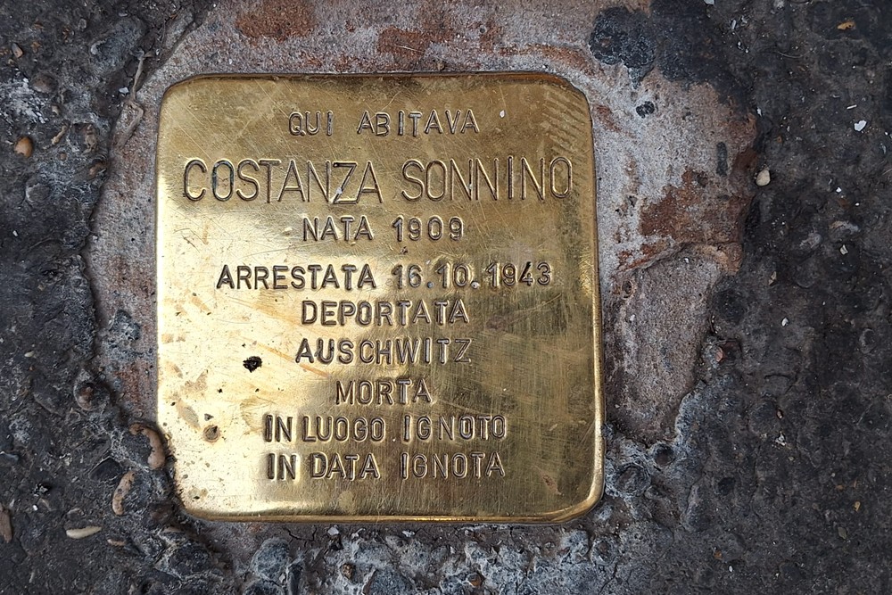 Stolpersteine Via del Portico d'Ottavia 13