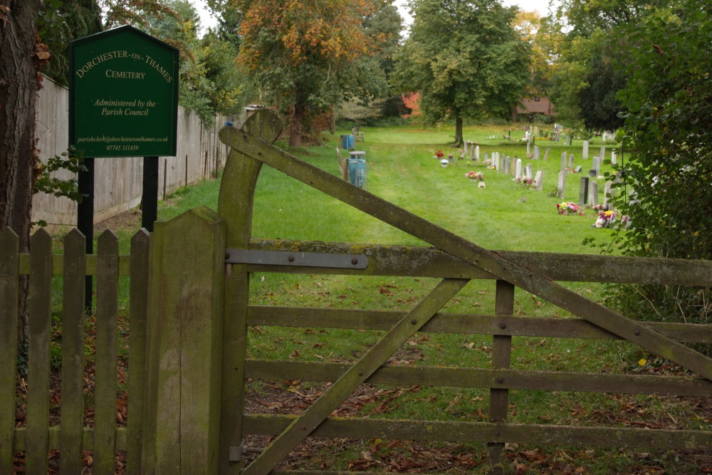 Commonwealth War Graves Dorchester Cemetery