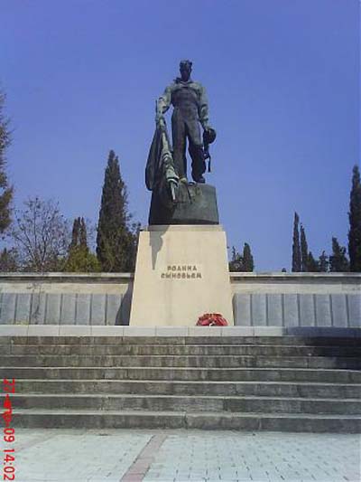 Soviet War Graves 1941-1944 