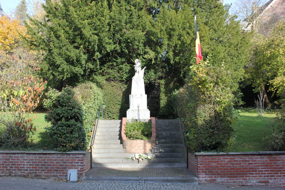 War Memorial Montenaken